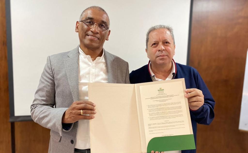 Hospital General de Medellín recibe Orden al Mérito Cívico y Empresarial