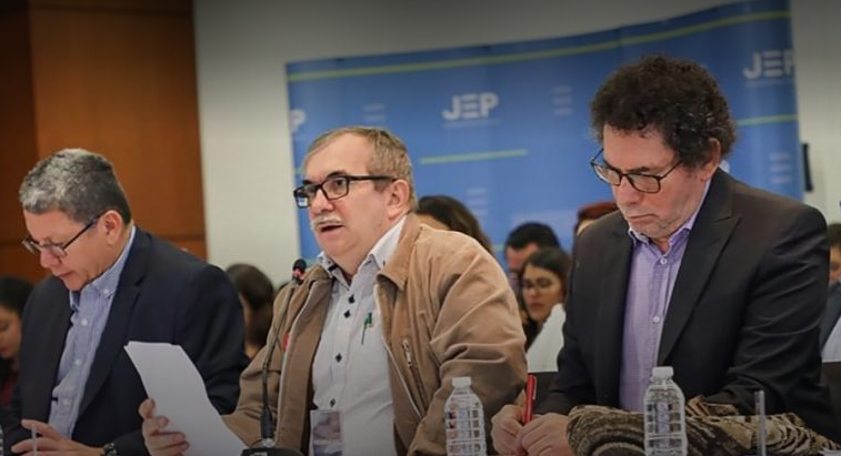 Histórica decisión de la JEP exime a excomandantes de las FARC de ir a la cárcel