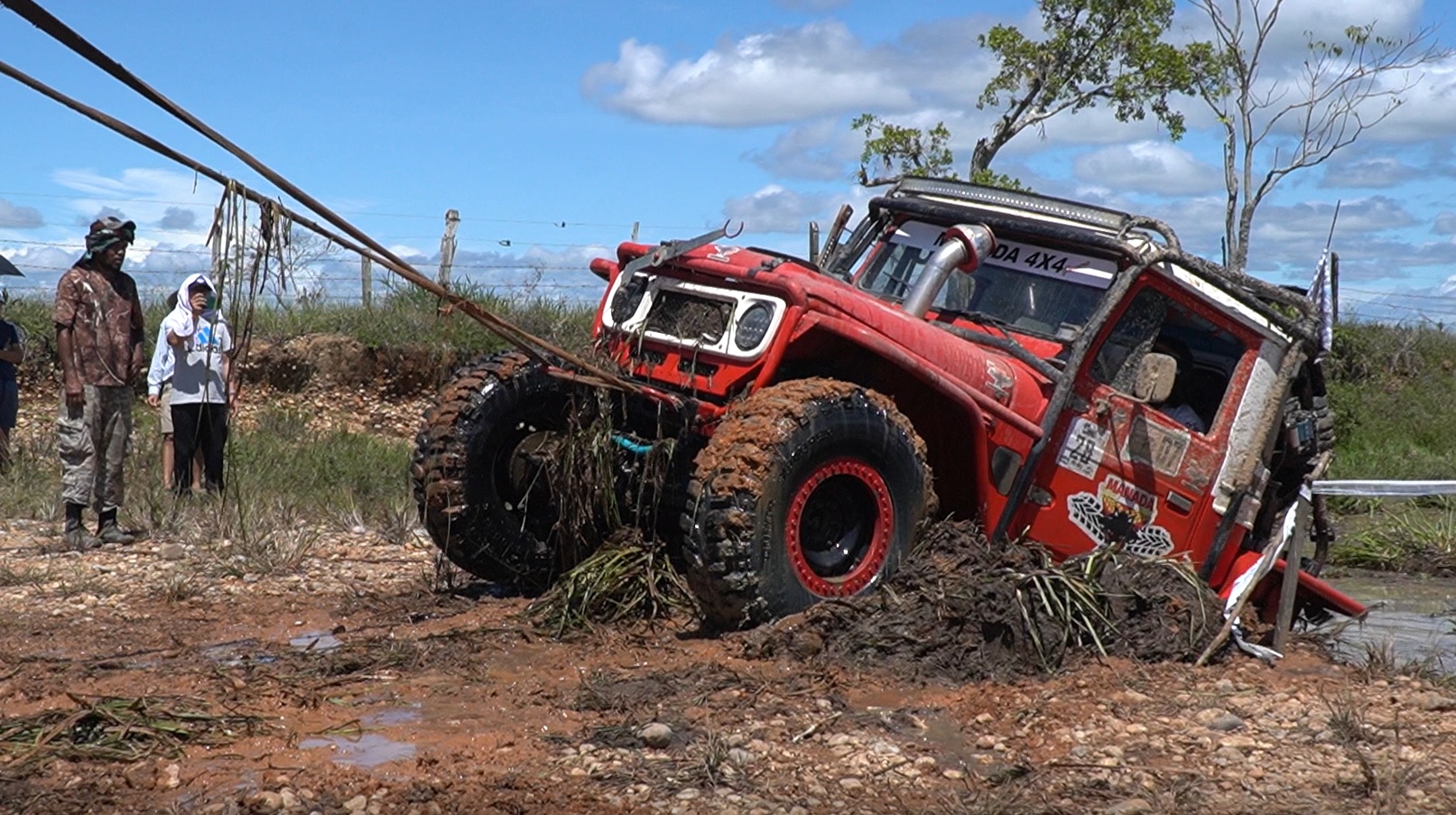 Los 4x4 tuvieron su Overland Fest en Puerto Berrío