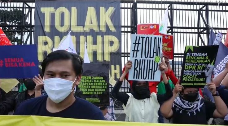 En Indonesia prohíben el sexo por fuera del matrimonio