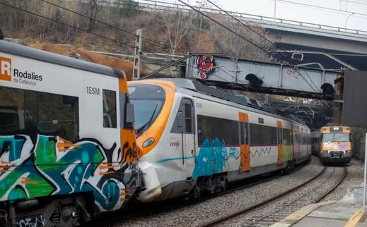 Más de 150 heridos por choque de trenes en Barcelona
