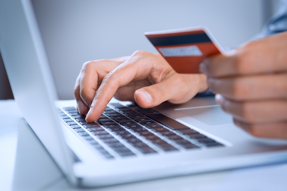 ¿Cómo evitar estafas al momento de realizar sus compras en internet?