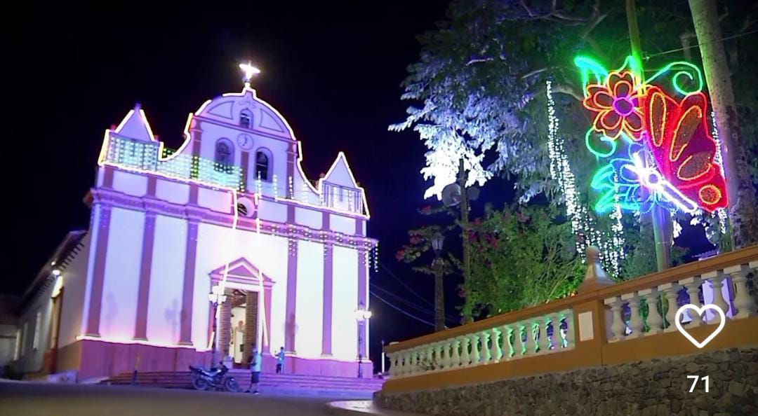 El municipio de Liborina, en Antioquia, encendió Los colores de la Navidad 