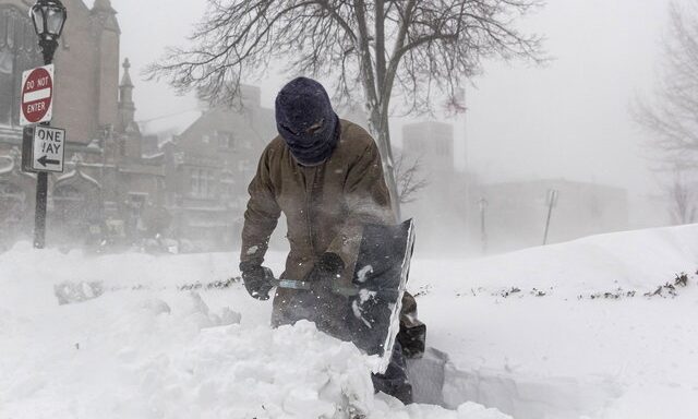 [Video] Fuerte tormenta invernal golpea a Estados Unidos