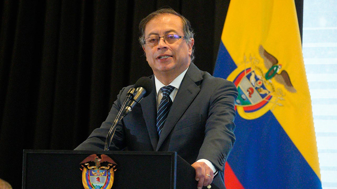 Presidente Petro confirma inicio del proceso de paz con disidencias de 'Iván Mordisco'