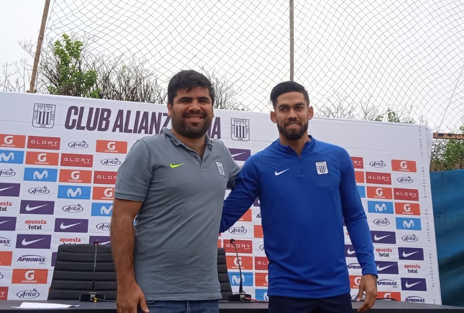 El rifle Andrade ya se puso la de Alianza Lima