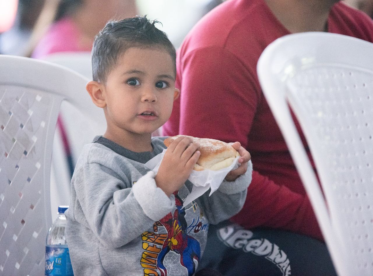 Continúa disminuyendo la tasa de desnutrición infantil en Medellín