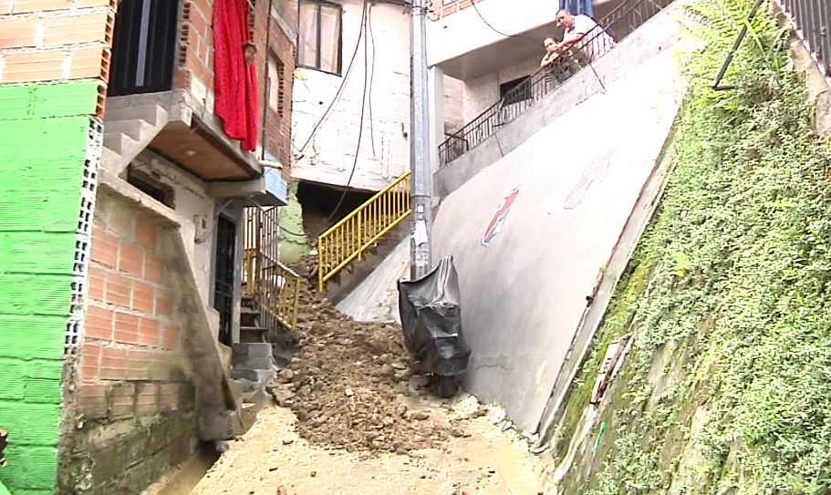 Vivienda fue evacuada en el barrio Popular II por afectaciones por lluvias
