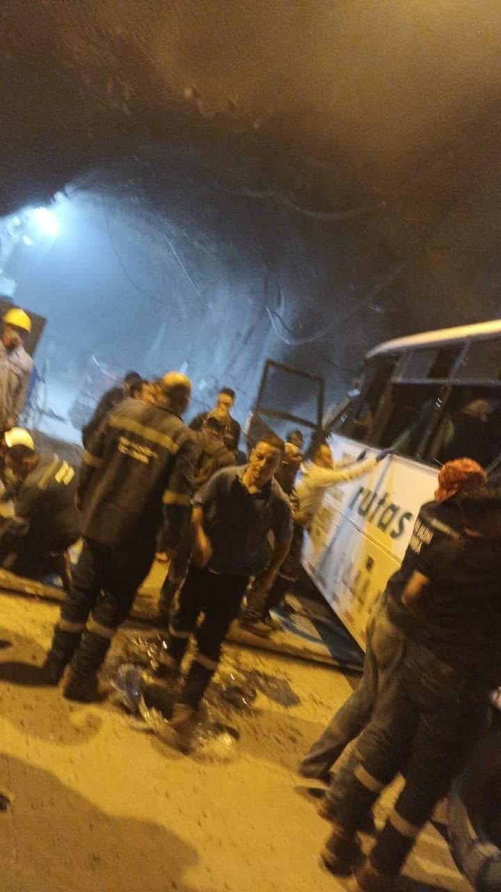 Bus se accidenta al interior de Hidroituango