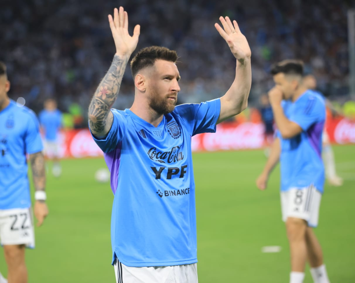 Lionel Messi logró su gol 100 con la Selección Argentina