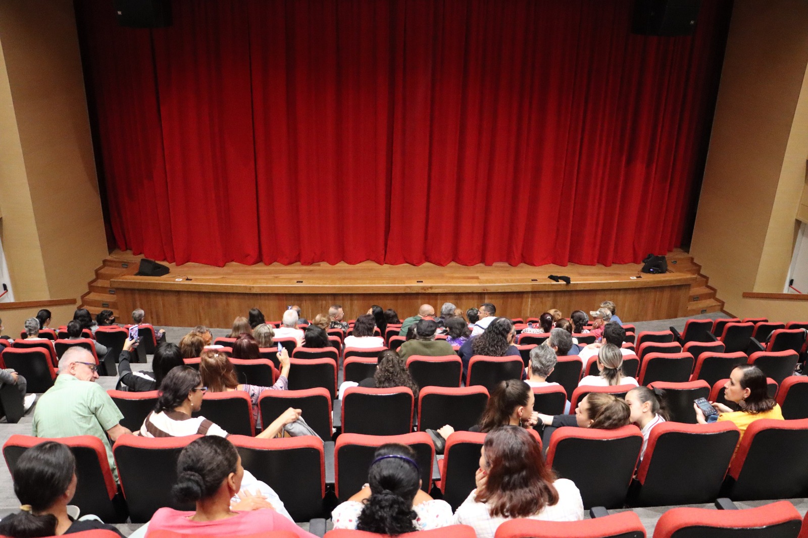 Después de 30 años, el Teatro Caribe de Itaguí ofrece programación