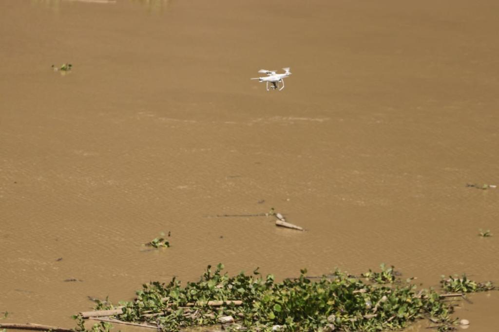 Con drones buscan personas desaparecidas en Hidroituango