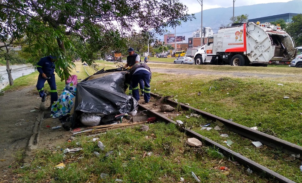 En Medellín Habitantes De Calle Son Sensibilizados Con La Estrategia ...