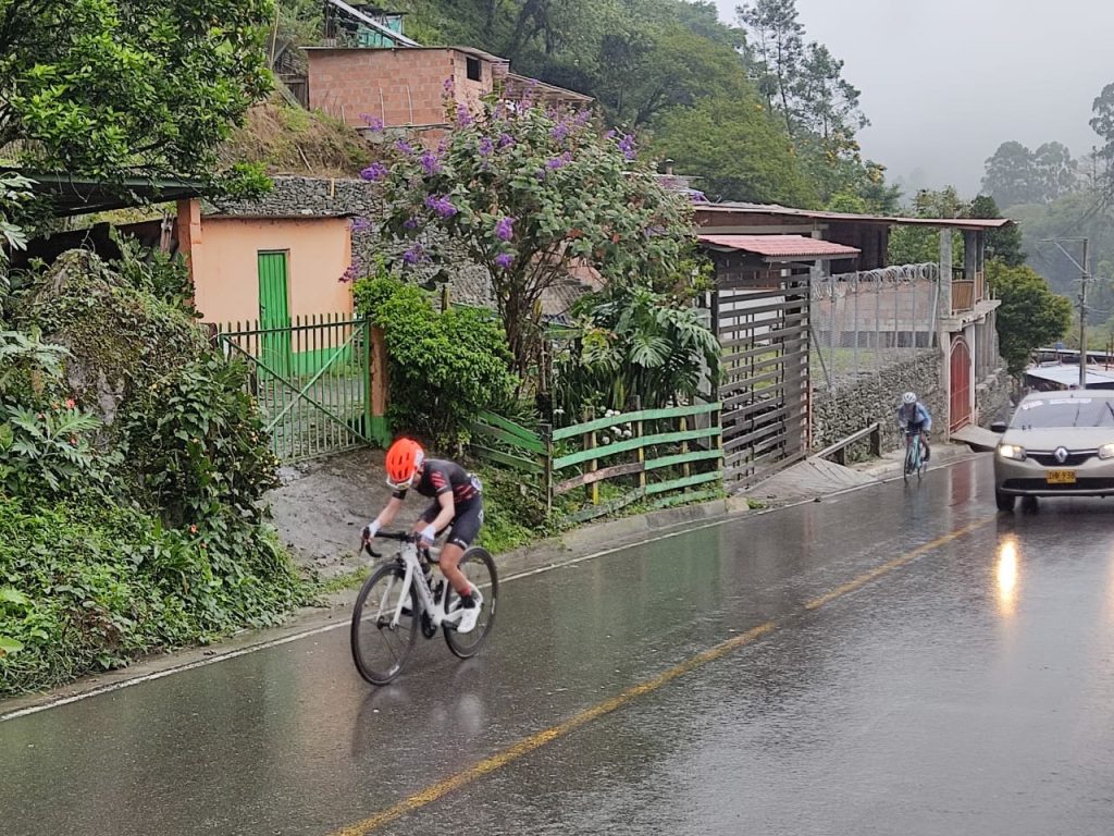 vuelta tolima