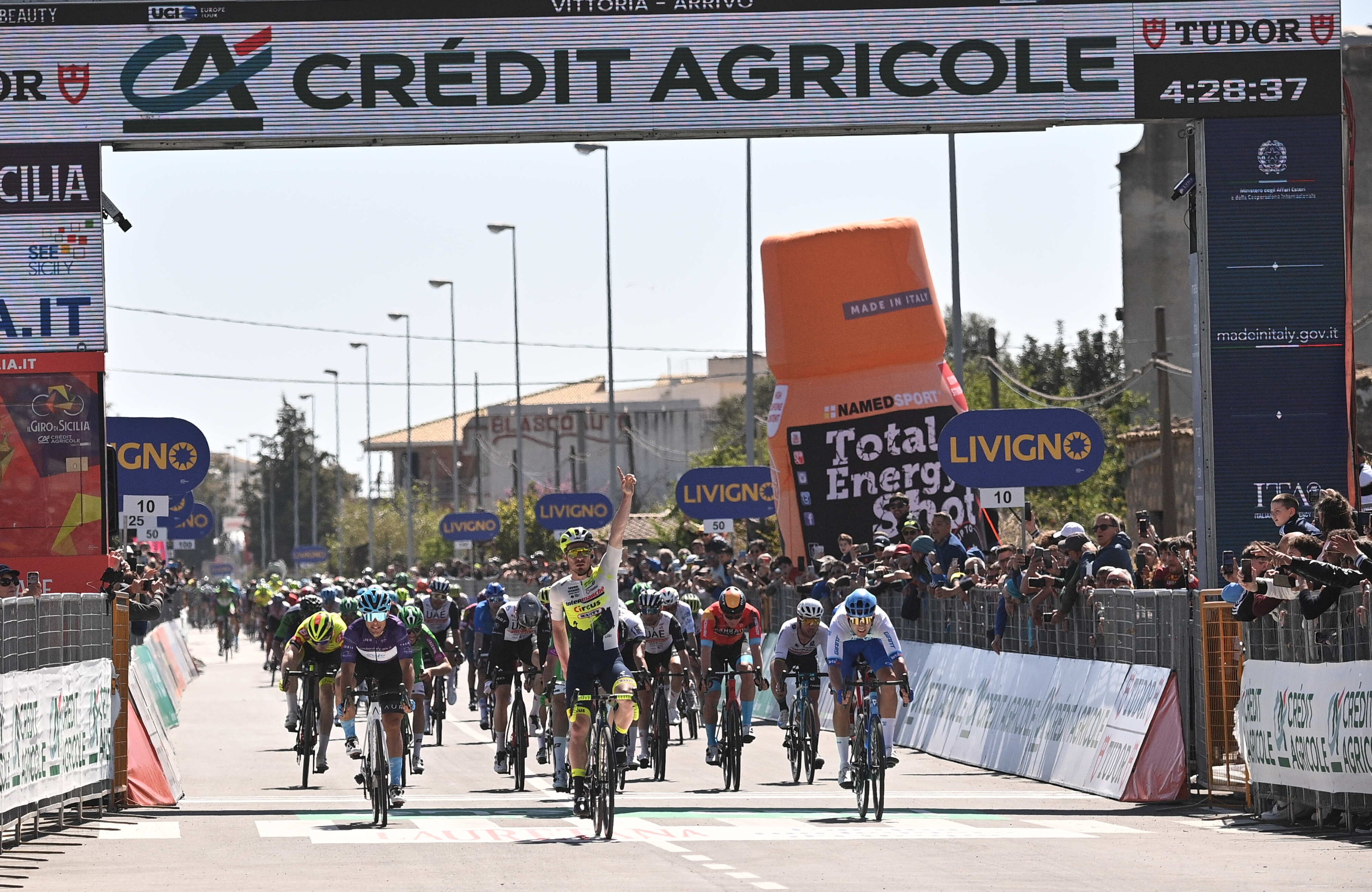 Alvaro Hodeg, sin miedo en el Giro di Sicilia