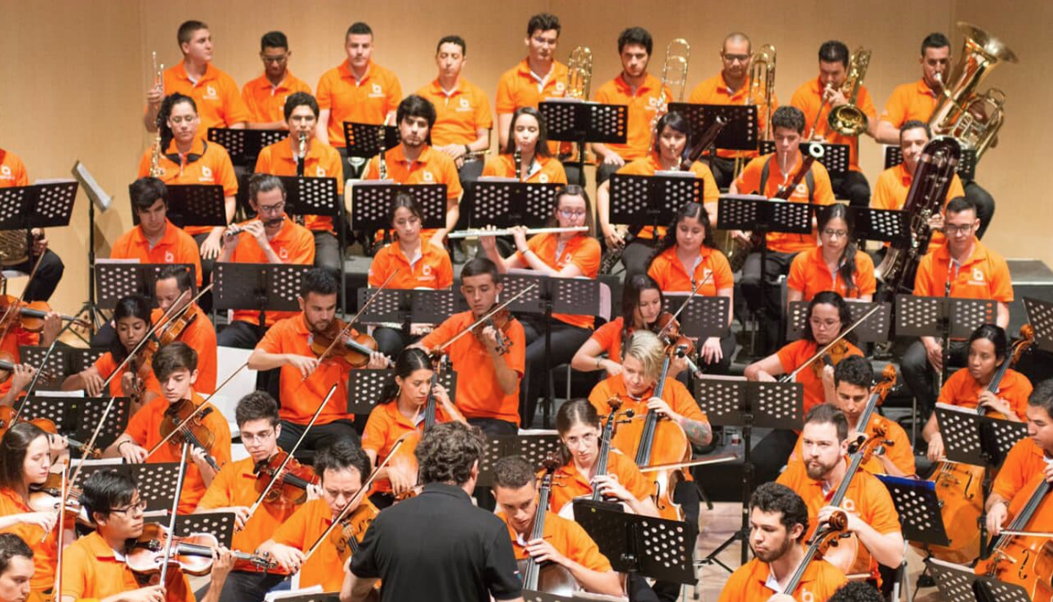 Música sacra con Ibercademy para disfrutar en la Semana Santa