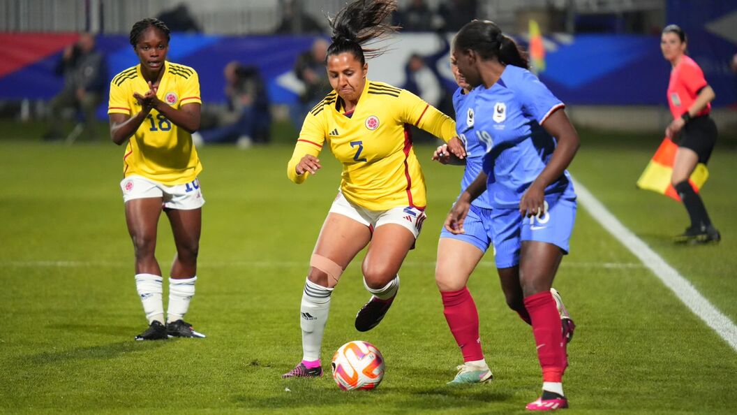 Selección Colombia femenina cayó 2 - 5 ante Francia