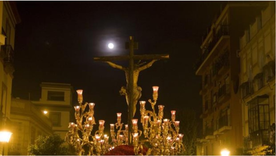 Semana Santa y la luna llena