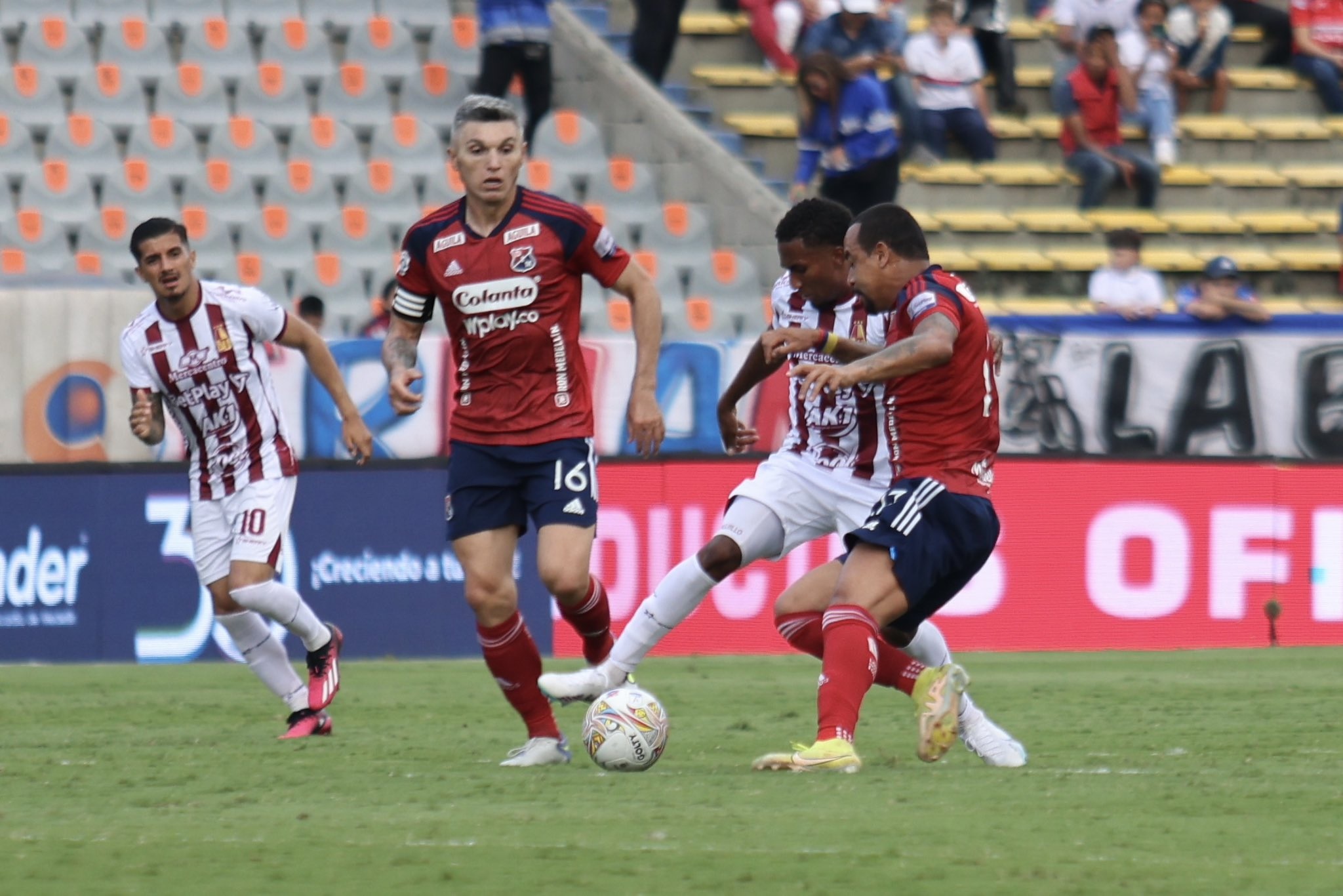 Medellín no pasó del empate y sigue afuera de los 8