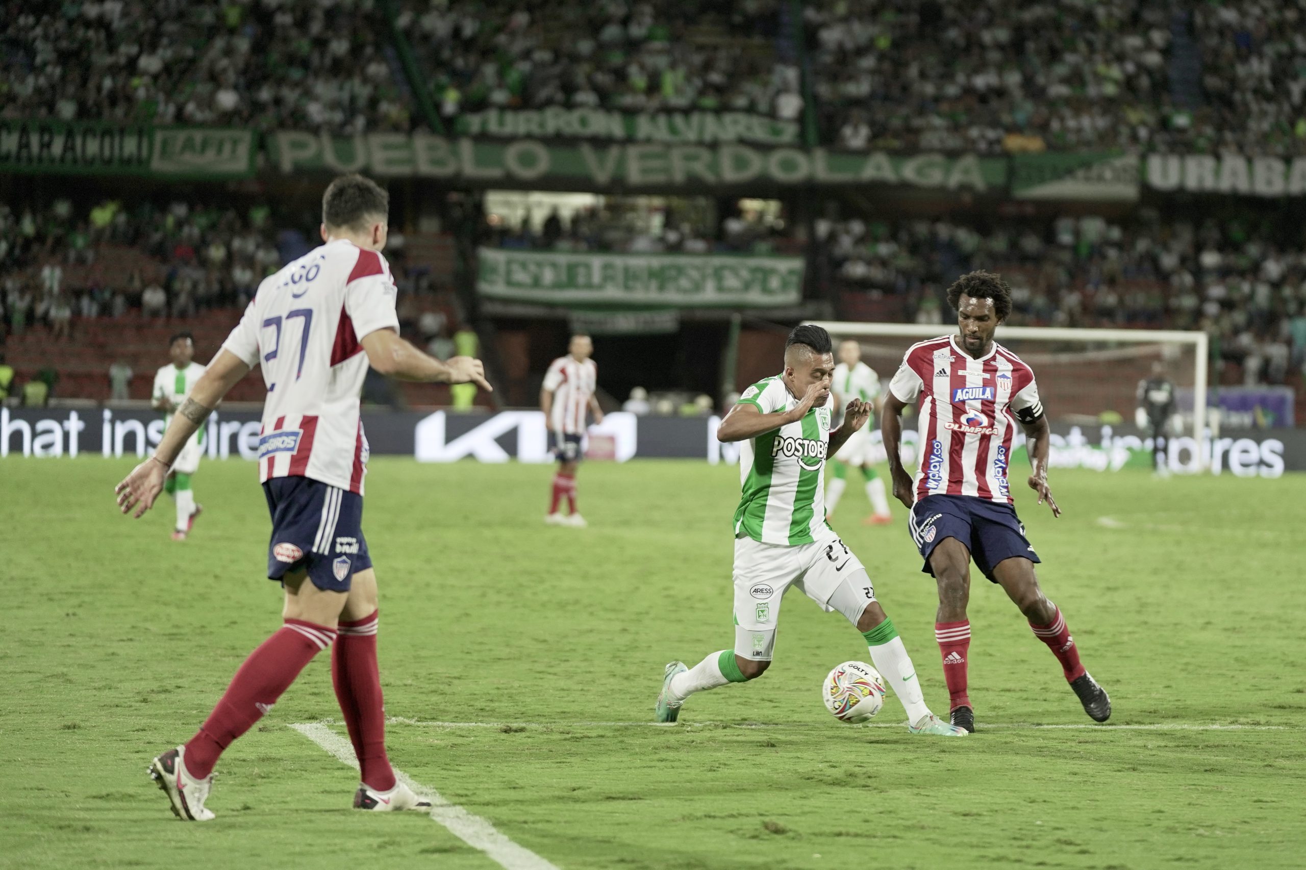 Atlético Nacional sufrió en casa, perdió con Junior