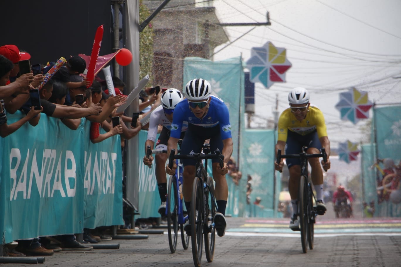 Team Medellín gana etapa y es más líder que nunca en Guatemala