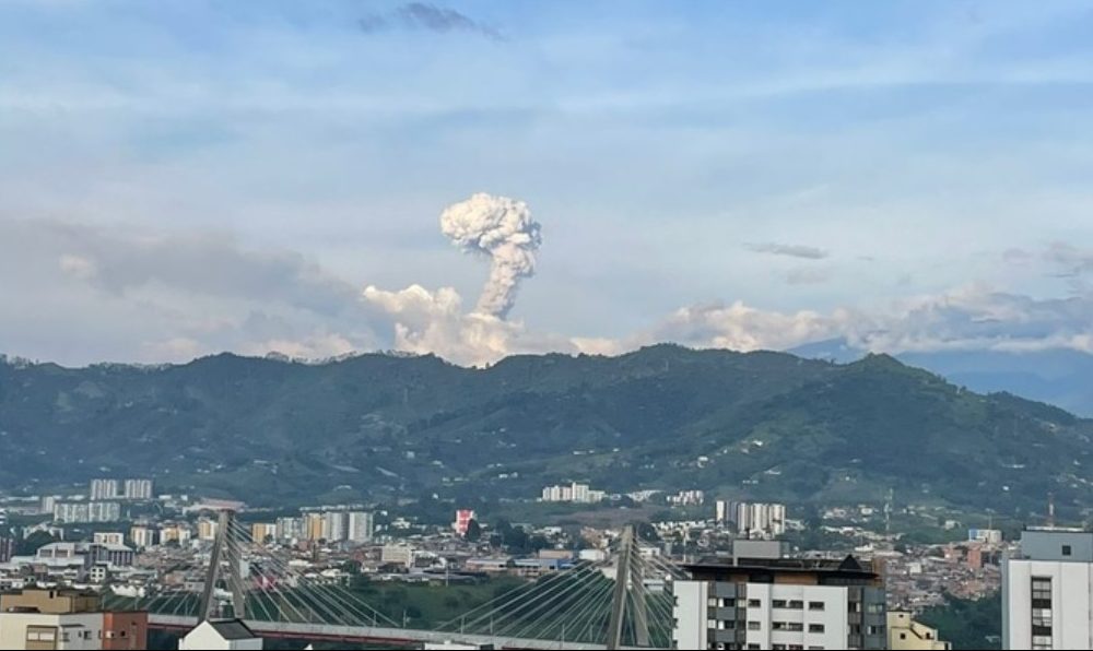 Razones por las que el volcán Nevado del Ruiz podría pasar a alerta roja