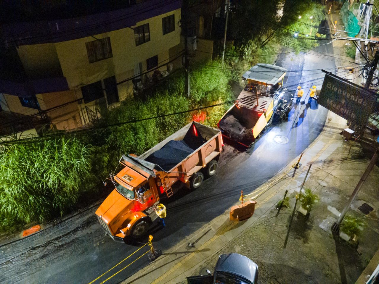 Crearán cuadrillas en cada comuna para intervenir huecos de Medellín