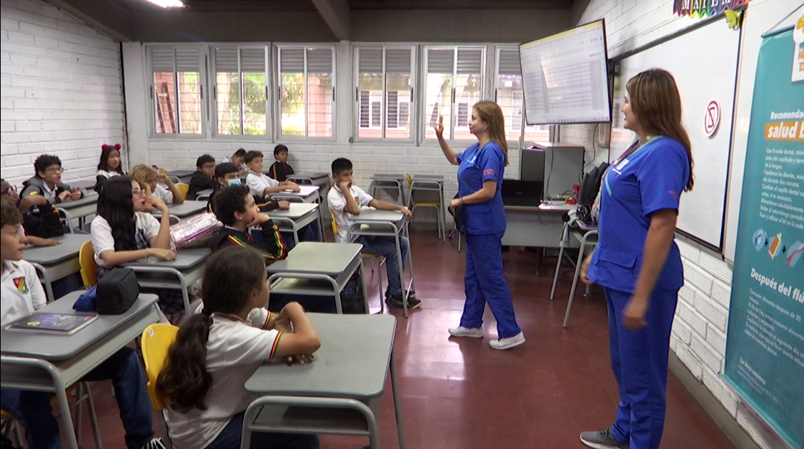 Van 30.000 kits bucales entregados a estudiantes en Medellín
