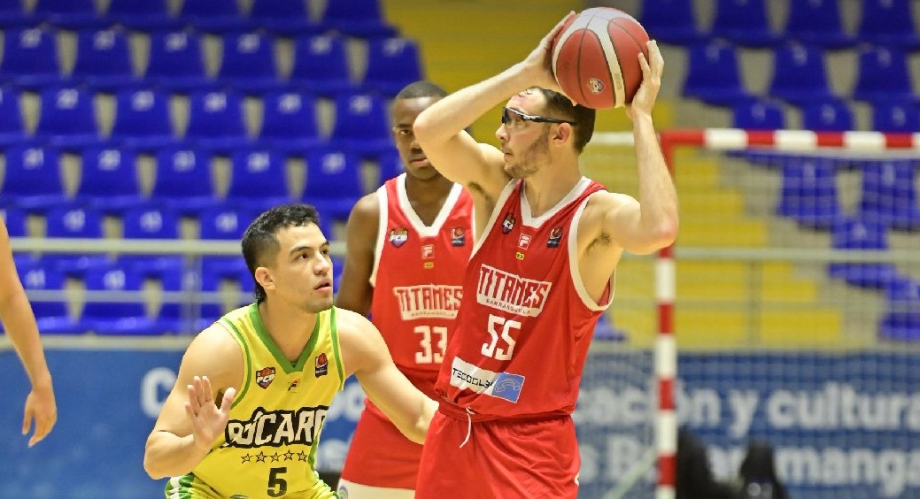 Titanes y Cafeteros comandan la Liga Profesional de Baloncesto