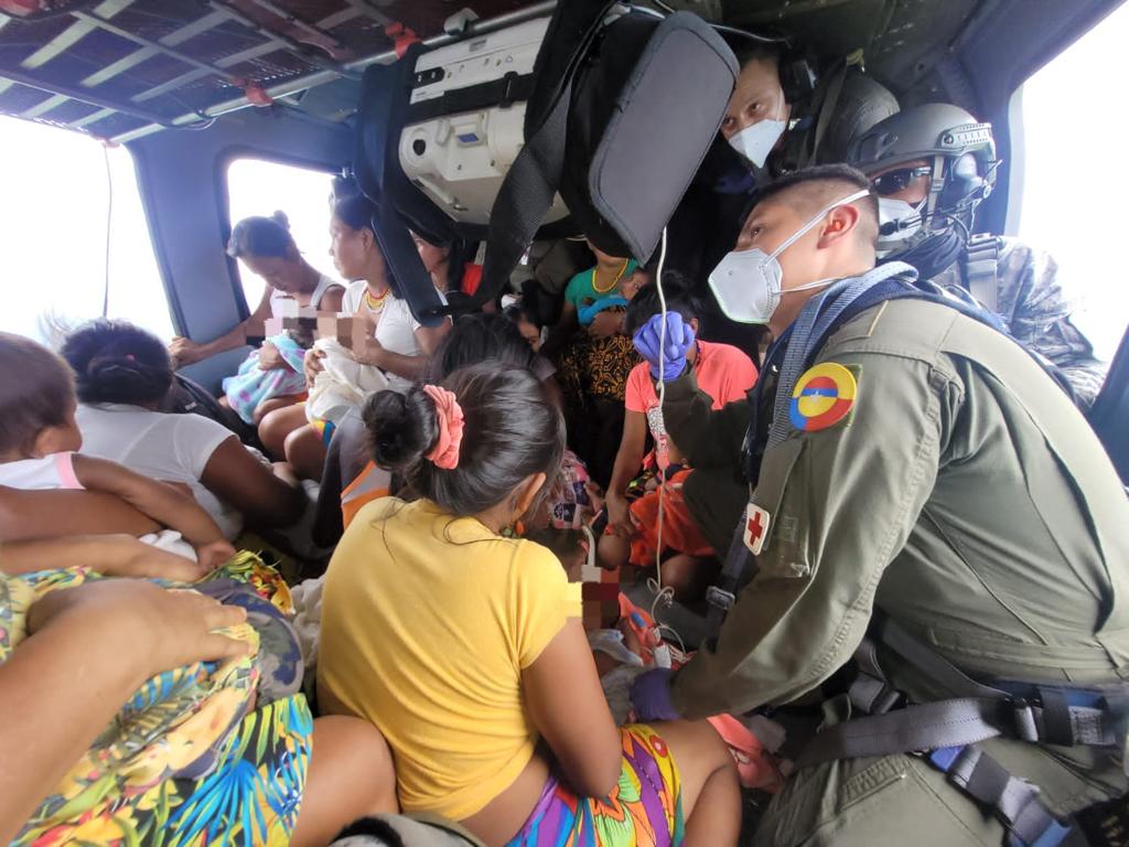 En delicado estado de salud fueron evacuados 12 bebés indígenas del Chocó hacia Antioquia