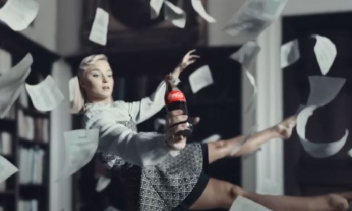 Coca-Cola revoluciona el mundo publicitario con 'Masterpiece'