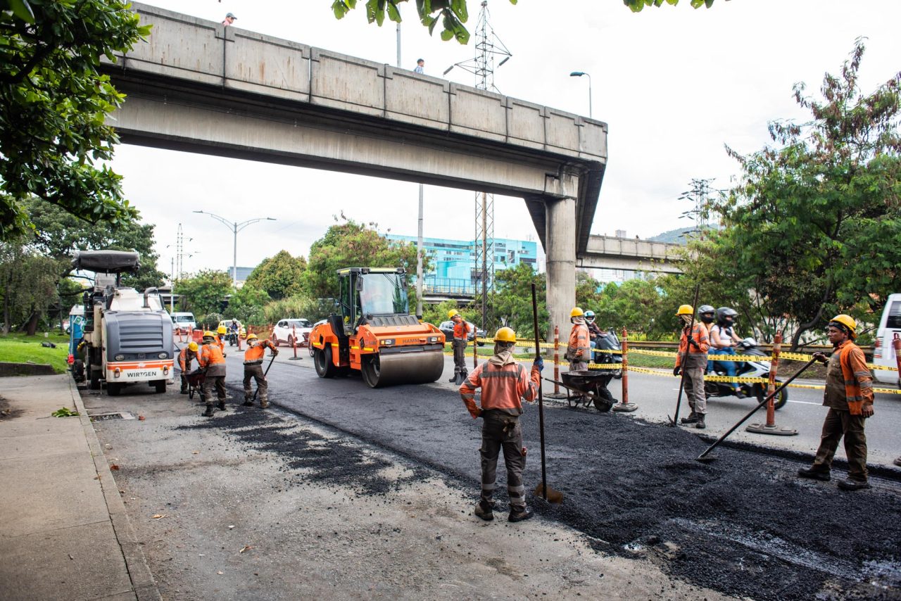 Medellín realiza la inversión más grande en diez años para renovar toda su malla vial