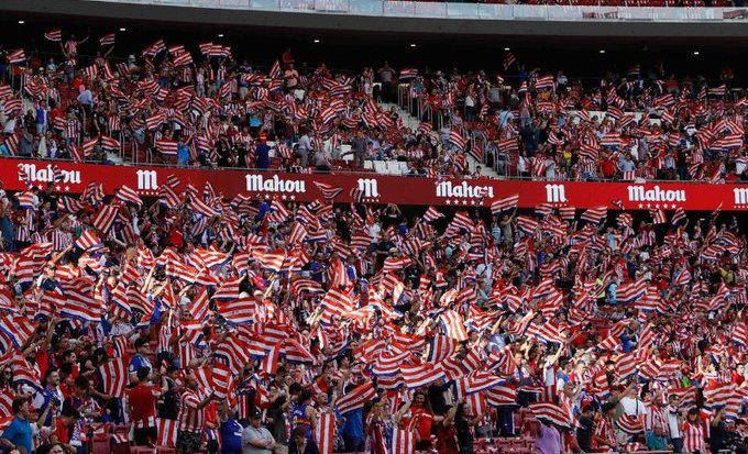 Atlético de Madrid vuelve a su antiguo escudo