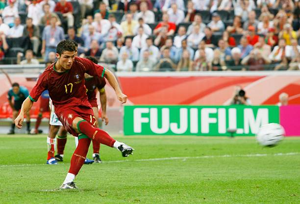 Un día como hoy, Cristiano Ronaldo marcó su primer gol en un Mundial