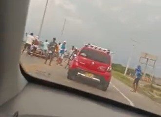 [Video] Los miedosos retenes en la vía Barranquilla - Santa Marta