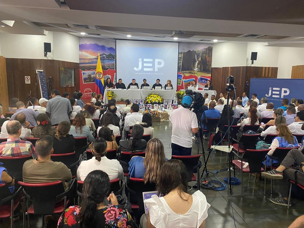 Continúa audiencia de la JEP en falsos positivos en Medellín