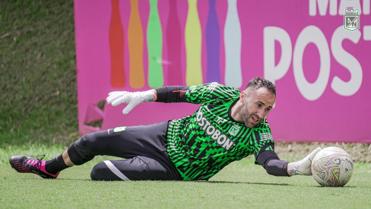 David Ospina se volvió a poner la camiseta de Nacional ¿Se queda?