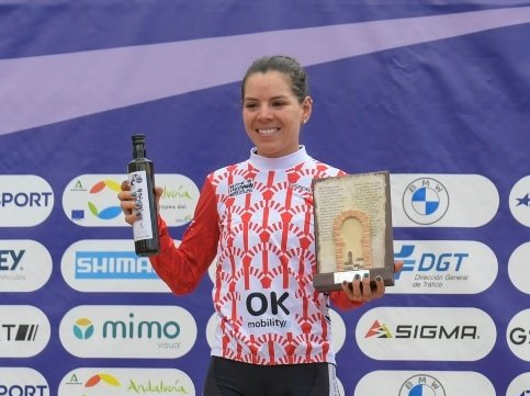Jessenia Meneses, campeona de la montaña de la Vuelta Andalucía