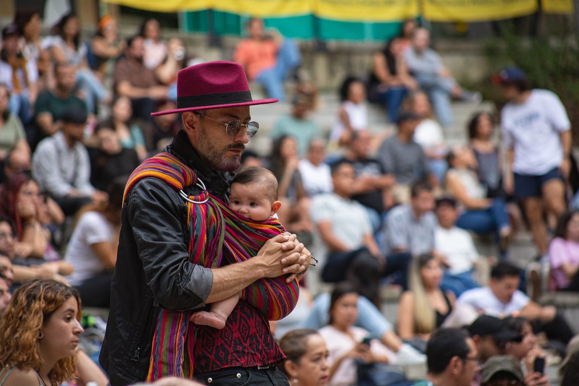 ¡La poesía trasciende fronteras! El Festival Internacional de Poesía de Medellín reunirá a poetas de 60 países en su 33° edición