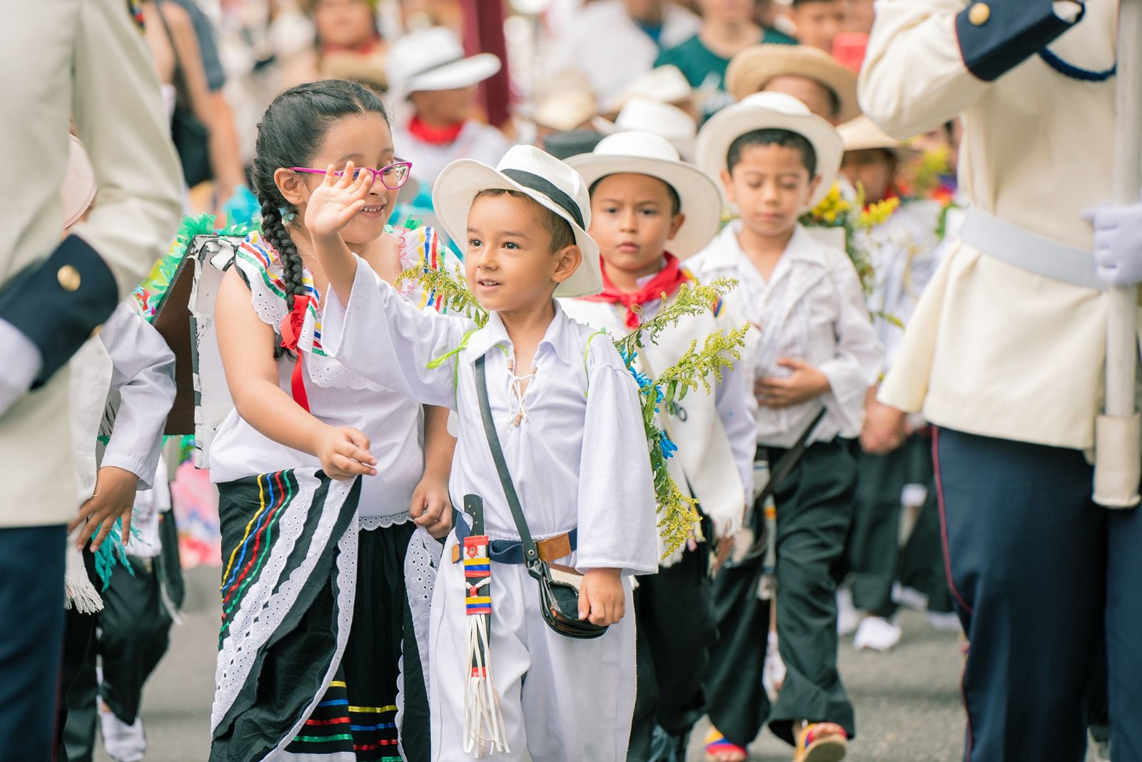 Los niños se toman la Feria de las Flores con el Desfile de Silleteritos en La Floresta