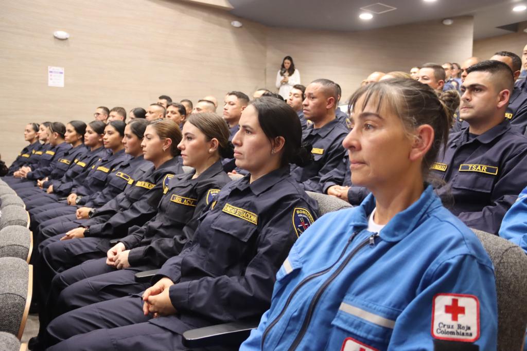 Bomberos Envigado, único en Antioquia certificado en rescate urbano