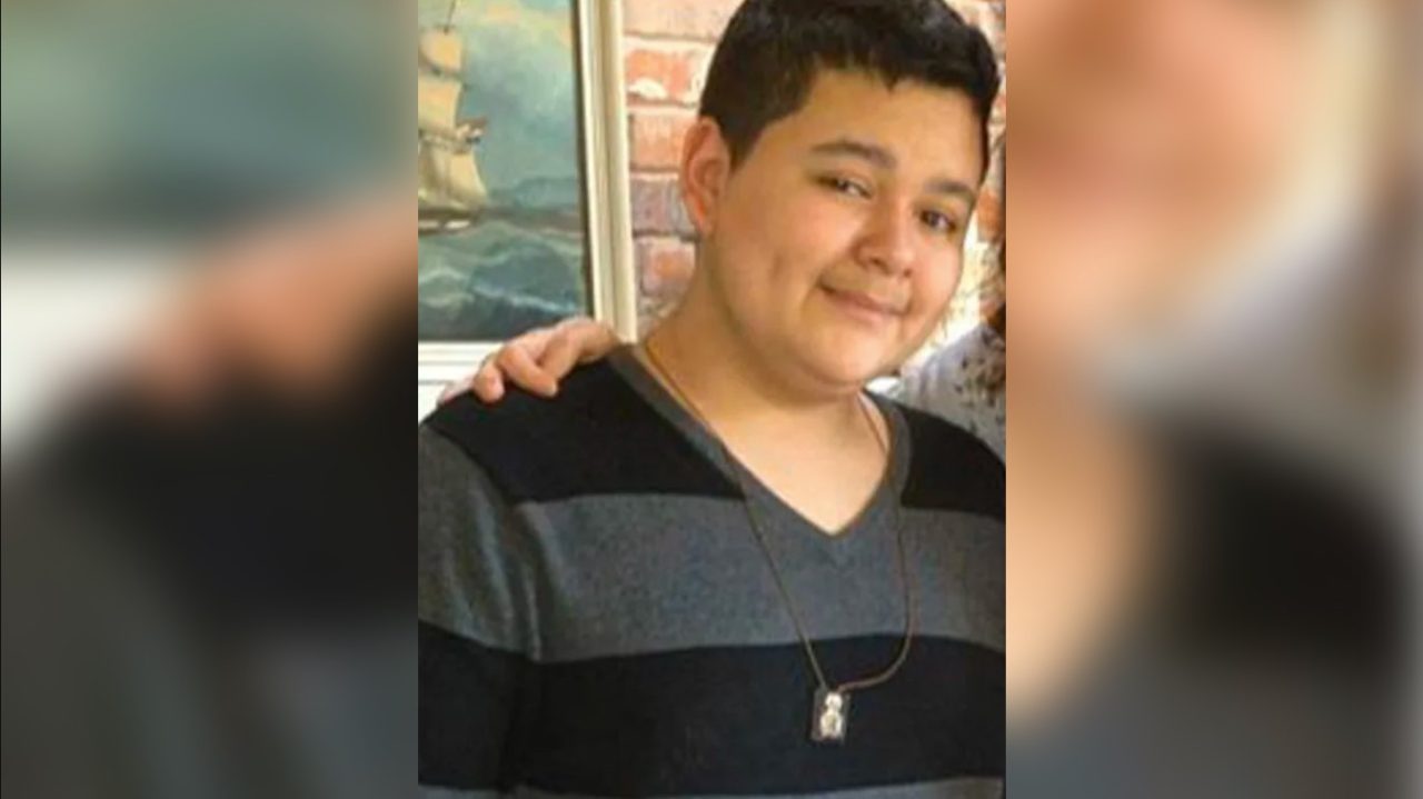 Encuentran a Rudy Farias, el joven que desapareció hace 8 años cuando paseaba a sus perros