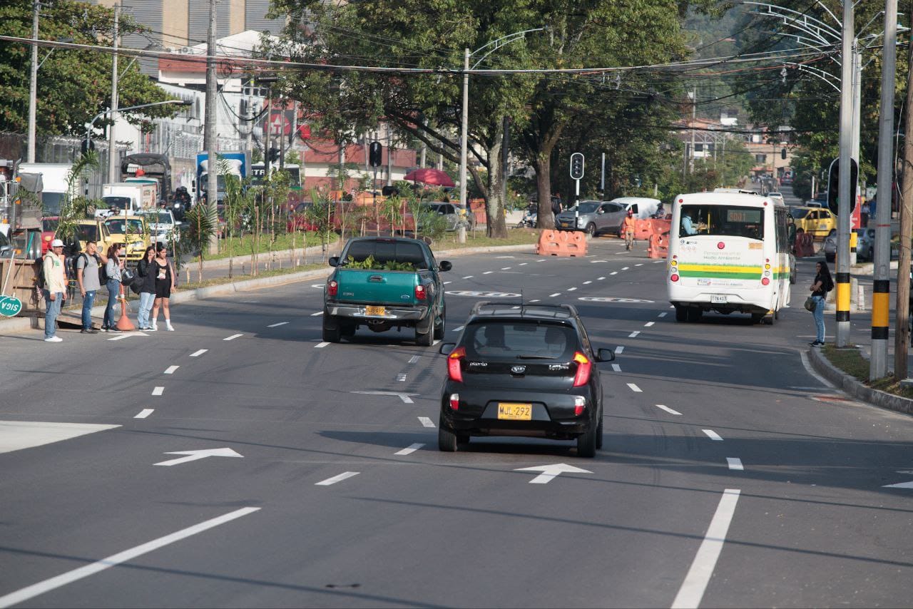 Entregaron obras del corredor de la calle 12 sur en La Aguacatala