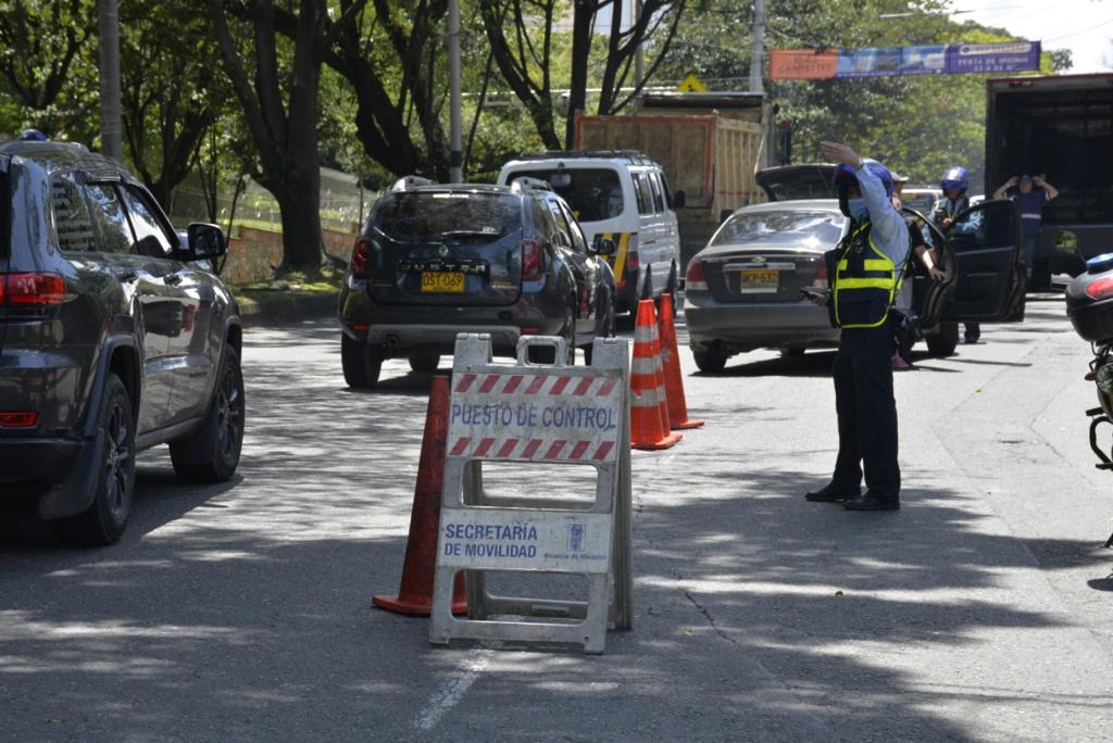 300 Comparendos Por Pico Y Placa Durante La Primera Semana