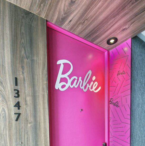 💗 Un hotel hizo la habitación de Barbie en Bogotá, ¿Cuánto cuesta?