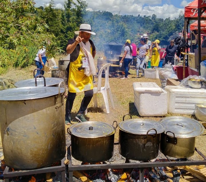 [Video] Así se vivió el Festival de Sancochos en Santa Elena