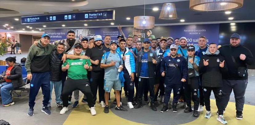 Hincha de Racing llegó a Medellín a ver el partido contra Nacional y falleció en un hotel