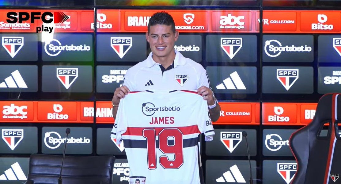 James Rodríguez fue presentado a la prensa brasileña