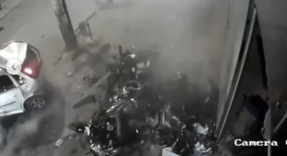 [Video] Un hombre arrolló a 10 motos en Bogotá