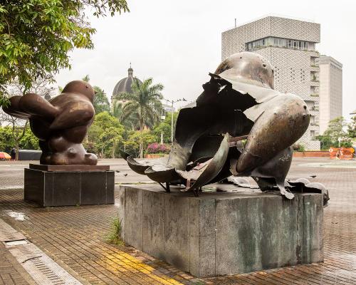 El Pájaro, obra que camufló un explosivo